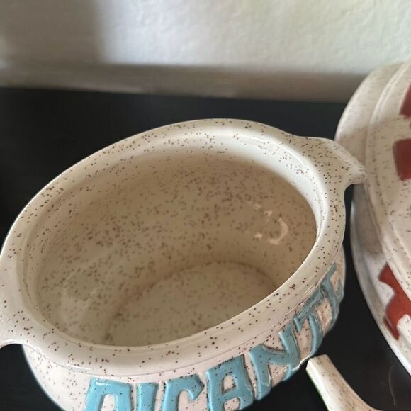 Tortillas and Picante Tortilla holder & salsa holder set (broken spoon) clay han - Picture 8 of 9